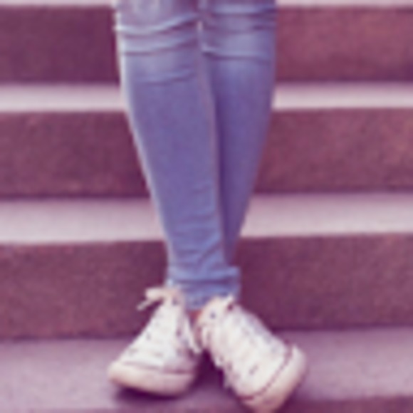 Meet your Posher, Christina - Picture 1 of 1